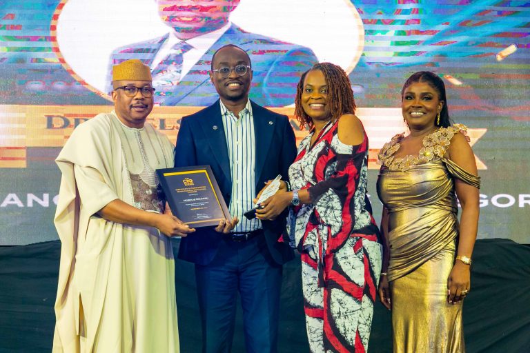 241130_The CIO & C-Suite Awards_Card A-0446