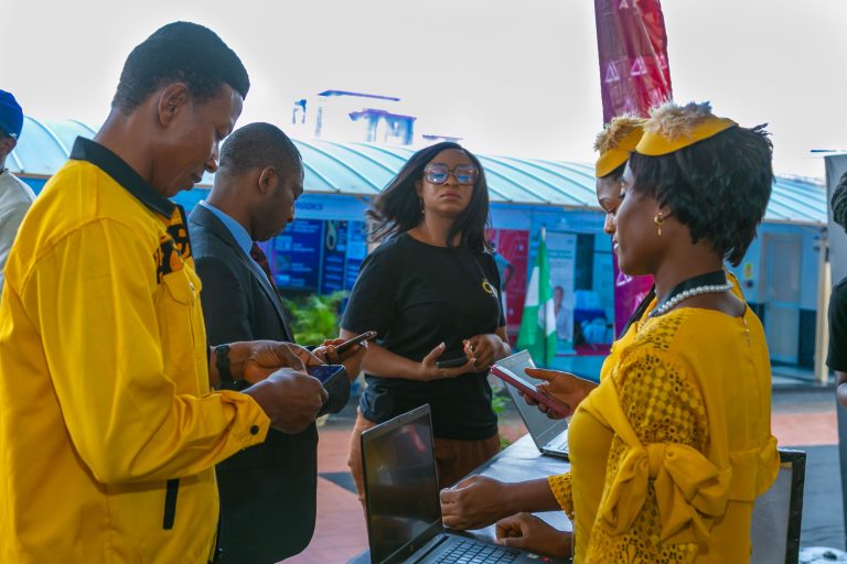 241130_The CIO & C-Suite Awards_Card A-9843