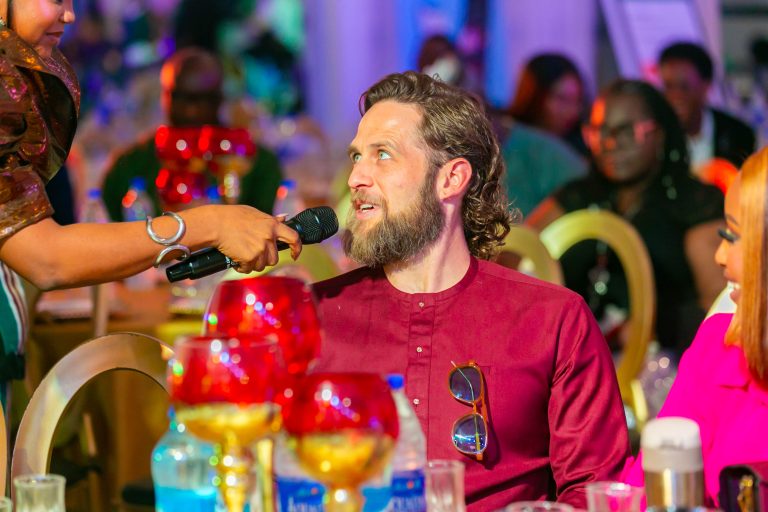 241130_The CIO & C-Suite Awards_Card B-6909