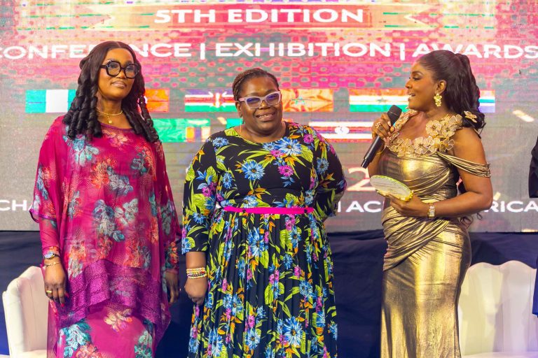 241130_The CIO & C-Suite Awards_Card B-7133